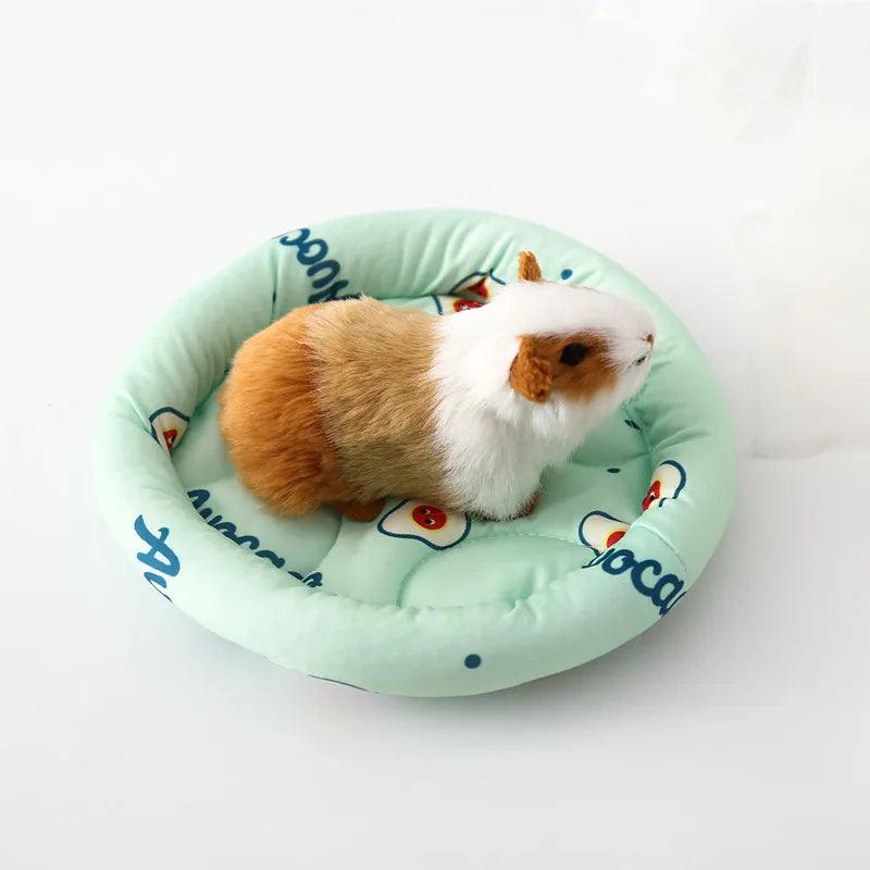 Circular Hamster Bed Comfortable Sleep Mat Pad for Hedgehog Squirrel Mice Rats Guinea Pig Chinchilla Small Animal Soft Cushion - Ammpoure Wellbeing