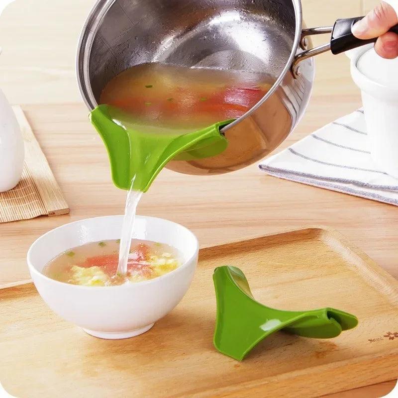 Spout Funnel for Pots Pans and Bowls and Jars Kitchen Gadget Tools Creative Silicone Liquid Funnel Anti - spill Slip On Pour Soup - Ammpoure Wellbeing